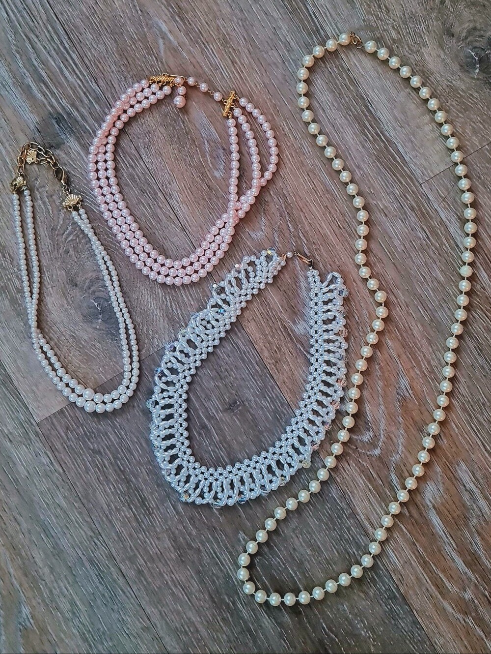 Vintage Classic! Lot of Elegant Faux Pearl Necklaces